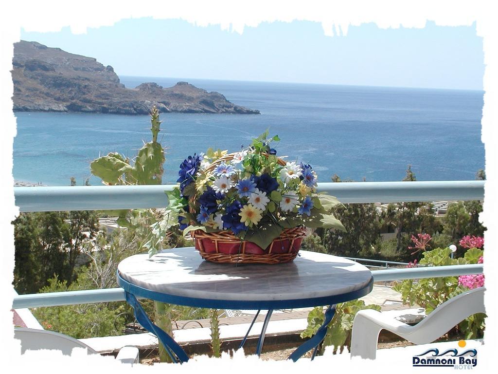 Damnoni Bay Hotell Rum bild