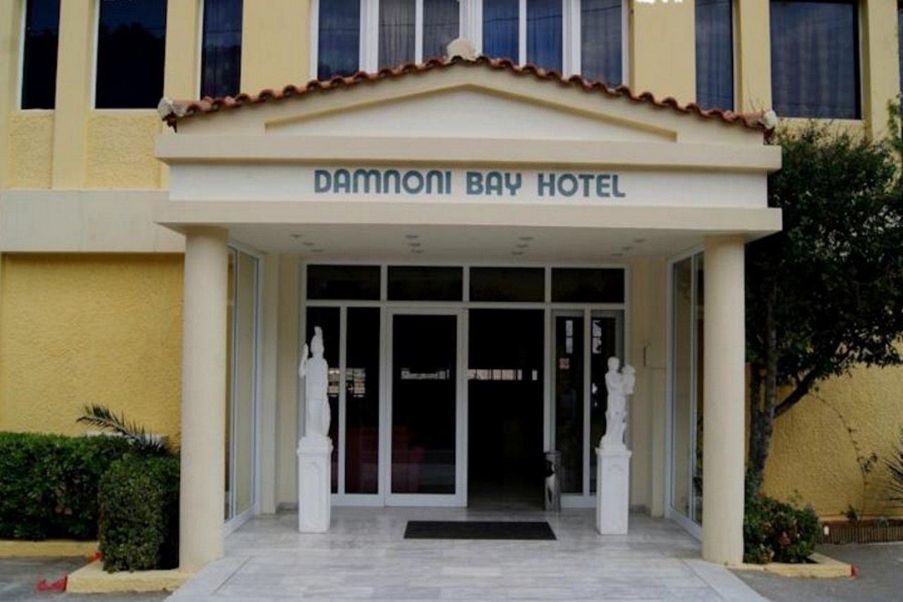 Damnoni Bay Hotell Exteriör bild