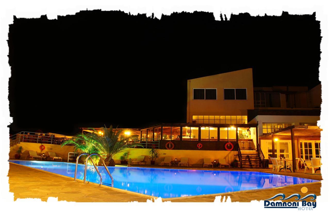 Damnoni Bay Hotell Exteriör bild